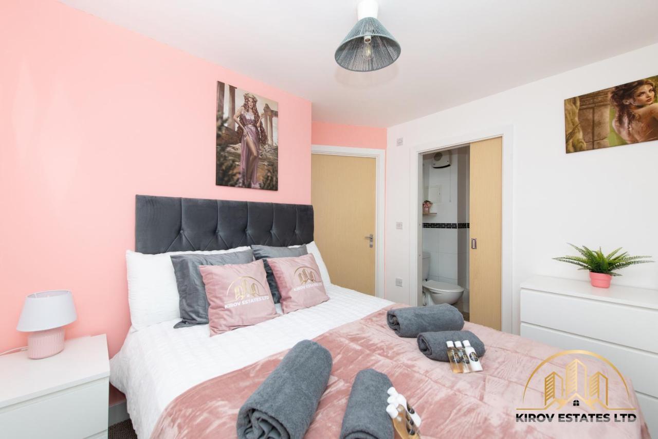 Aphrodite Apartment - The Lust Of Town Southampton Bagian luar foto